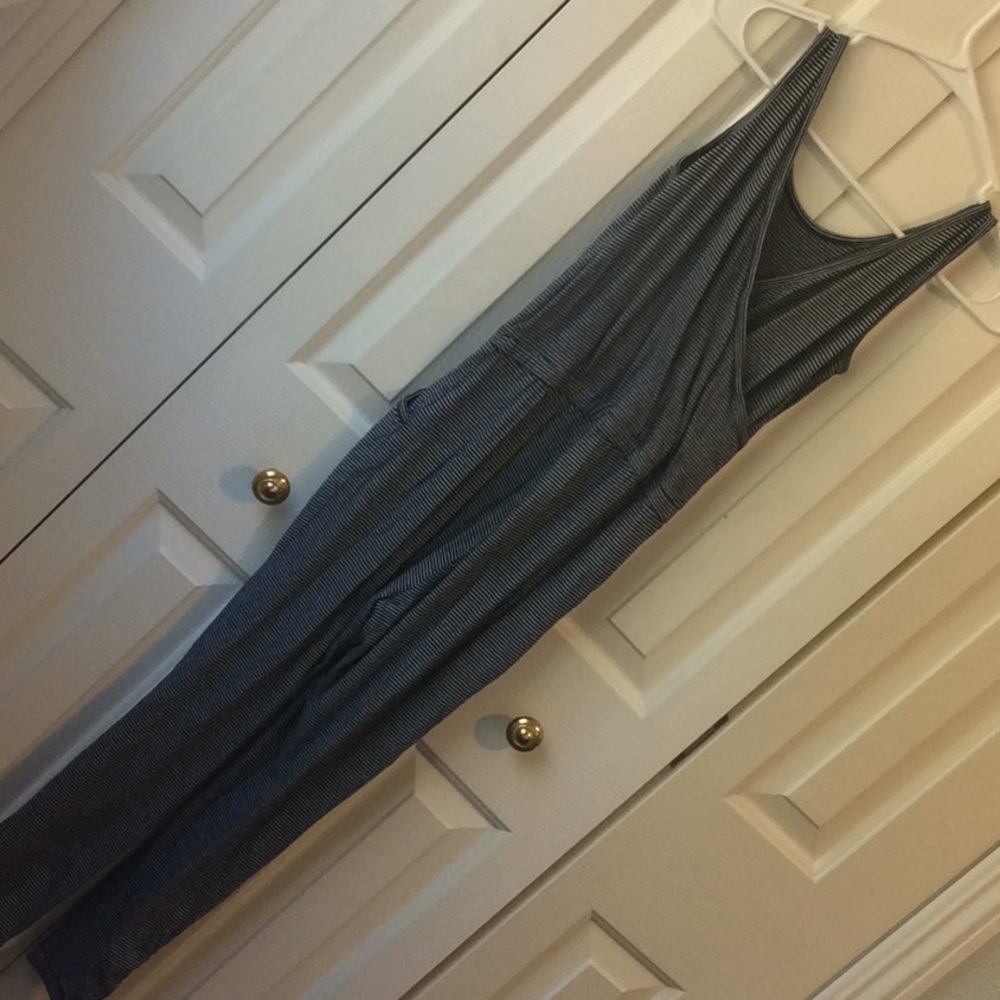 Romper - Picture 2 of 2